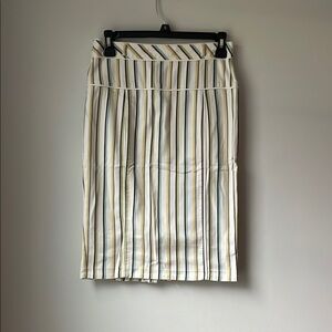 Express Cream Pleated Pencil Skirt